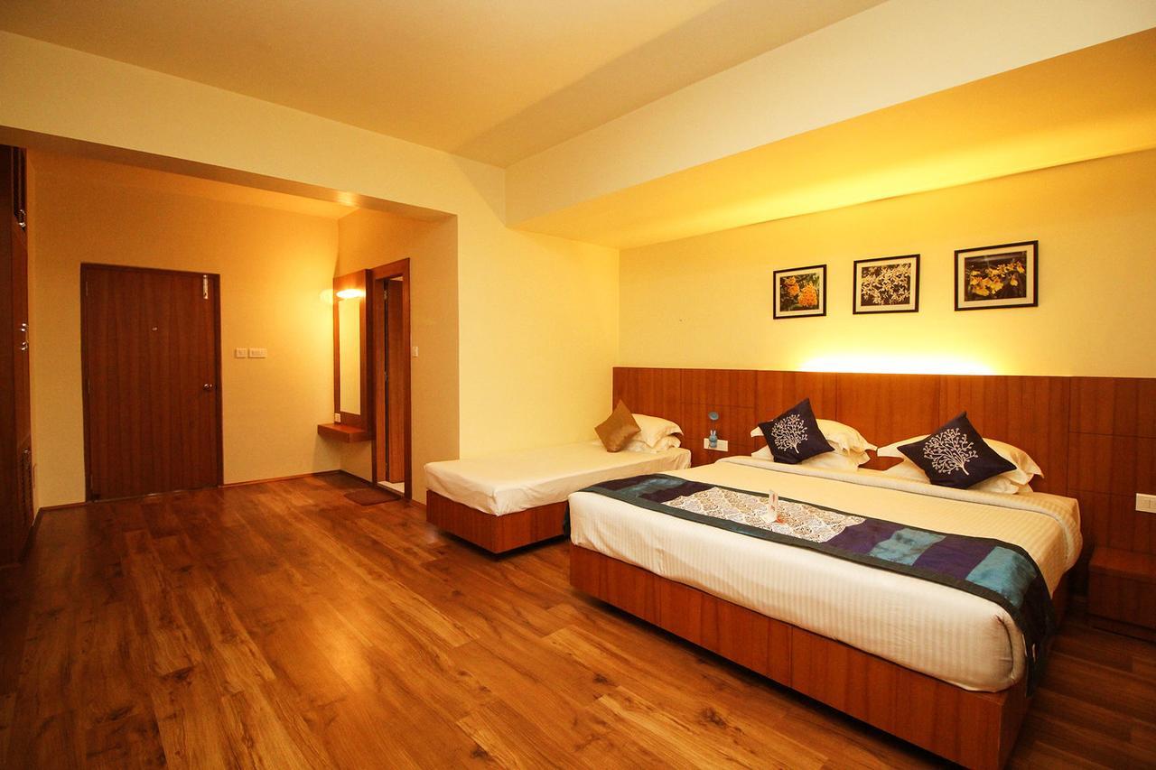 Hotel Tarayana Grand Гангток Экстерьер фото