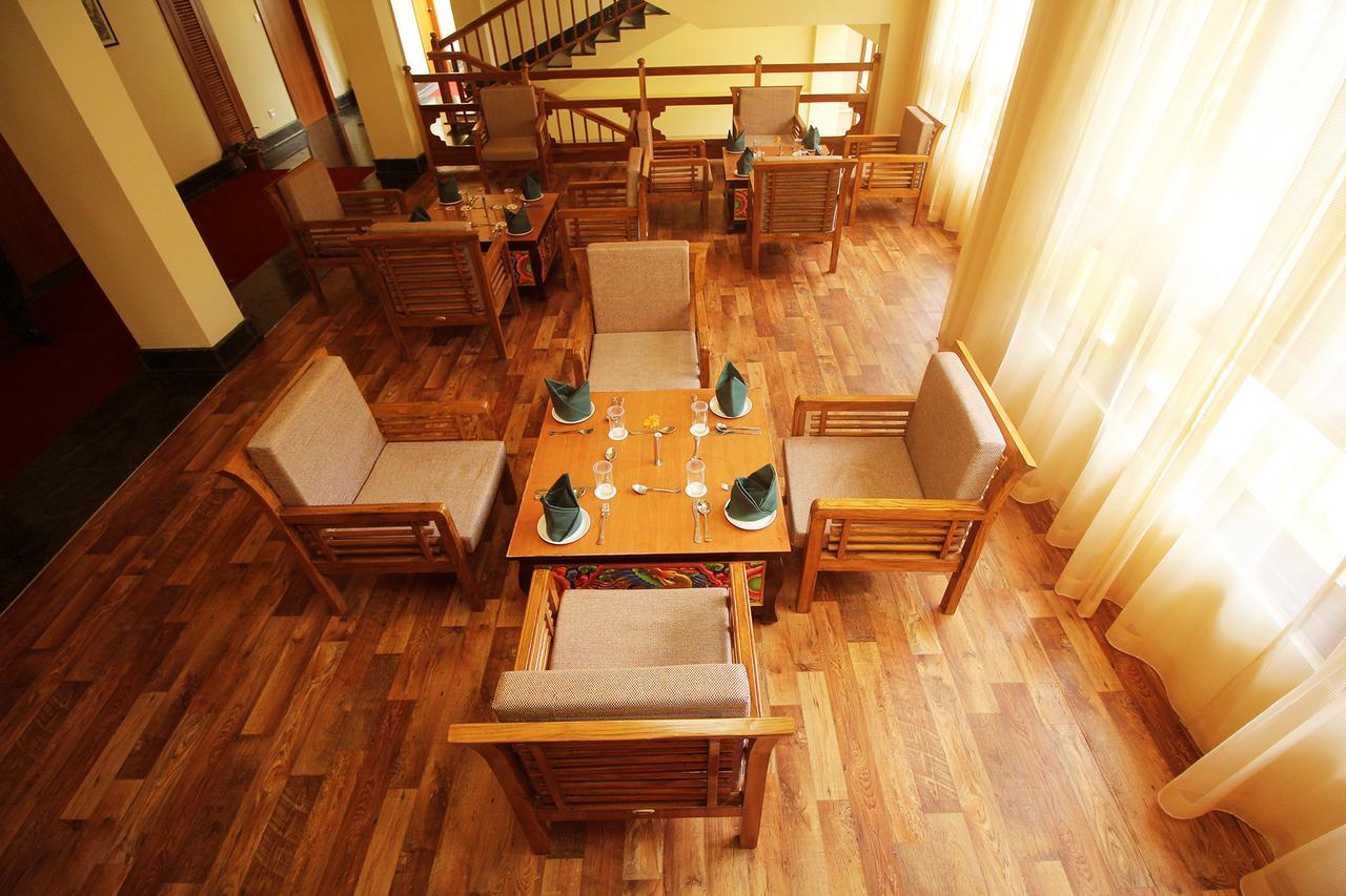 Hotel Tarayana Grand Гангток Экстерьер фото