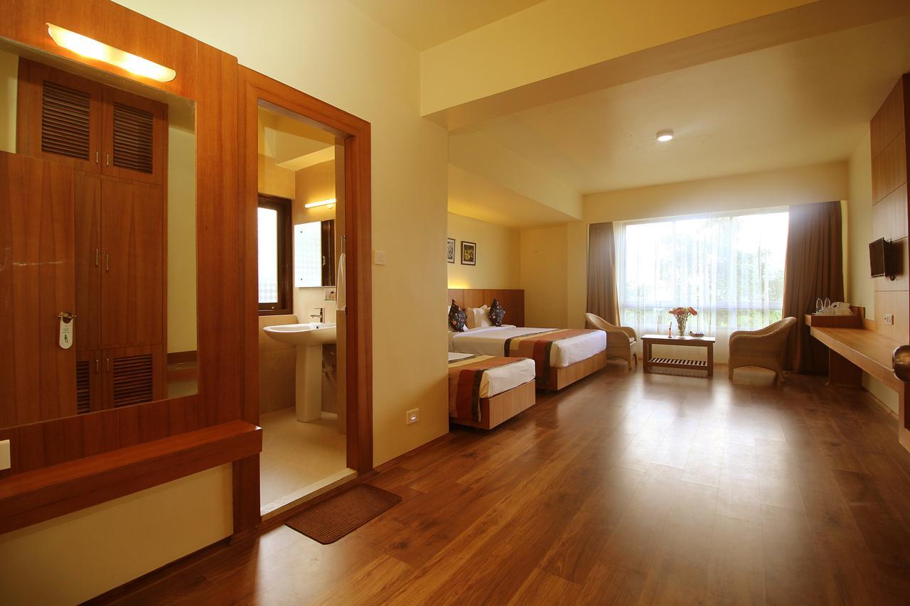 Hotel Tarayana Grand Гангток Экстерьер фото