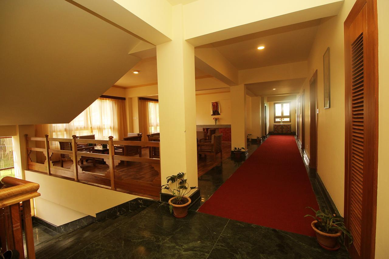 Hotel Tarayana Grand Гангток Экстерьер фото