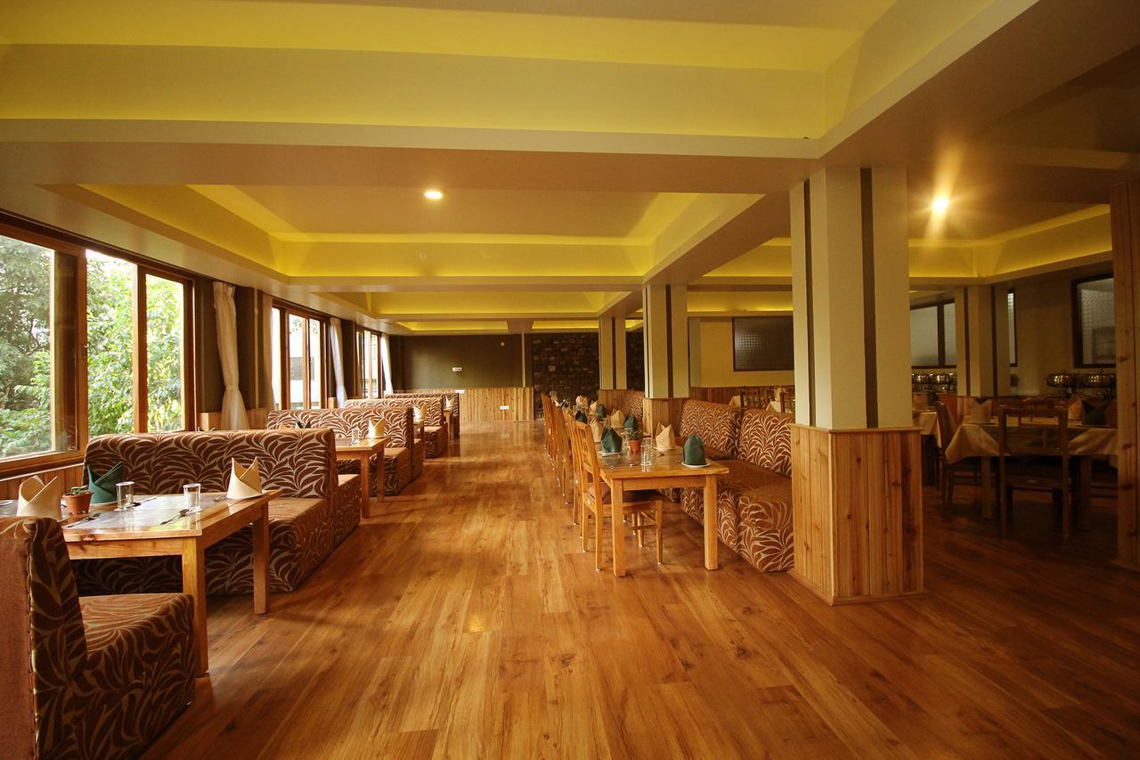 Hotel Tarayana Grand Гангток Экстерьер фото